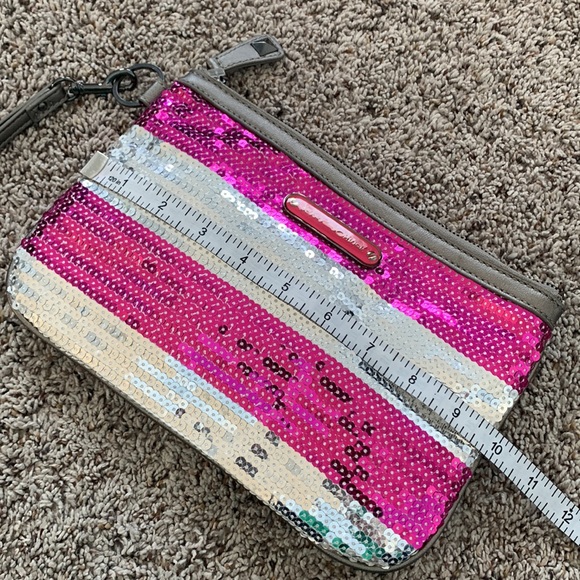 Betsey Johnson Glitter Wristlet Clutch - Picture 7 of 9